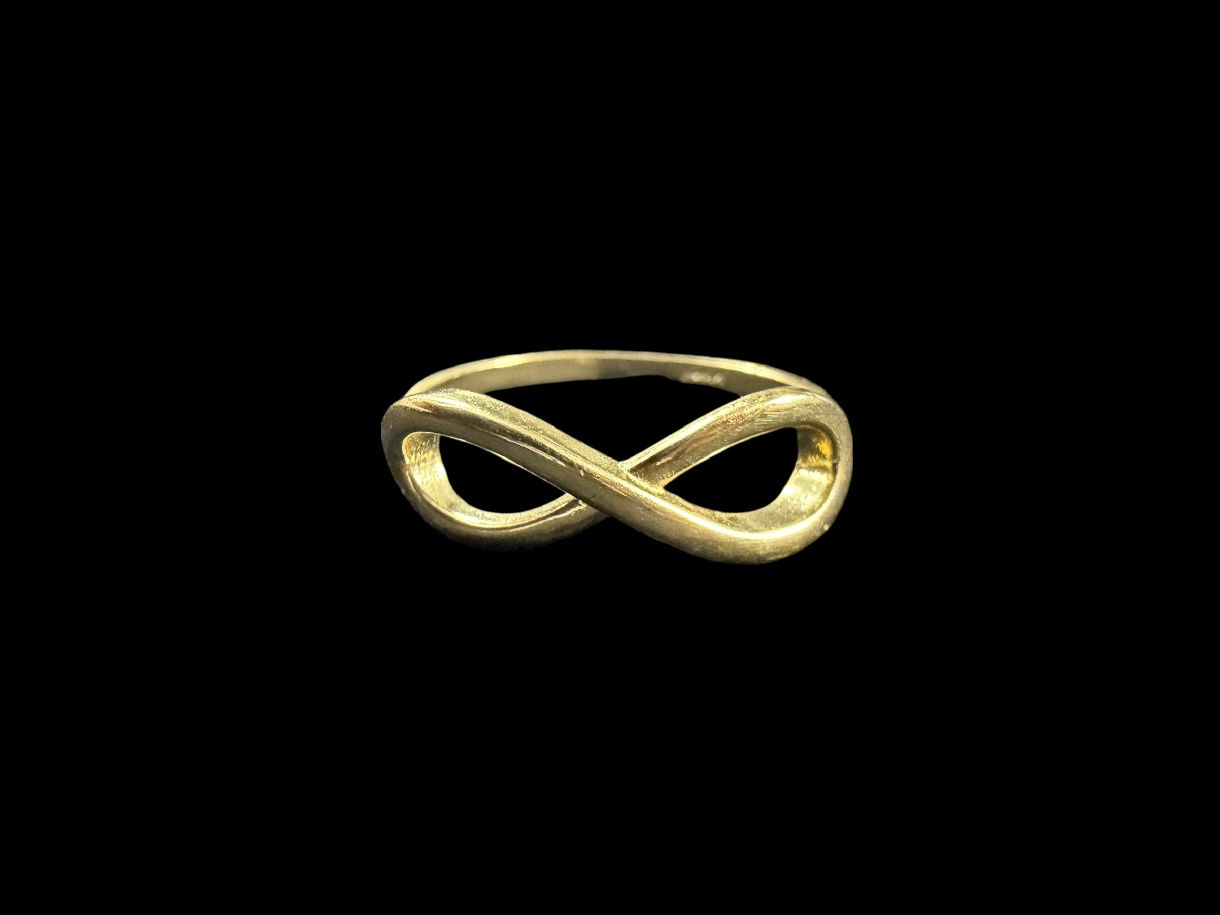Anillo de Infinito Oro 10k