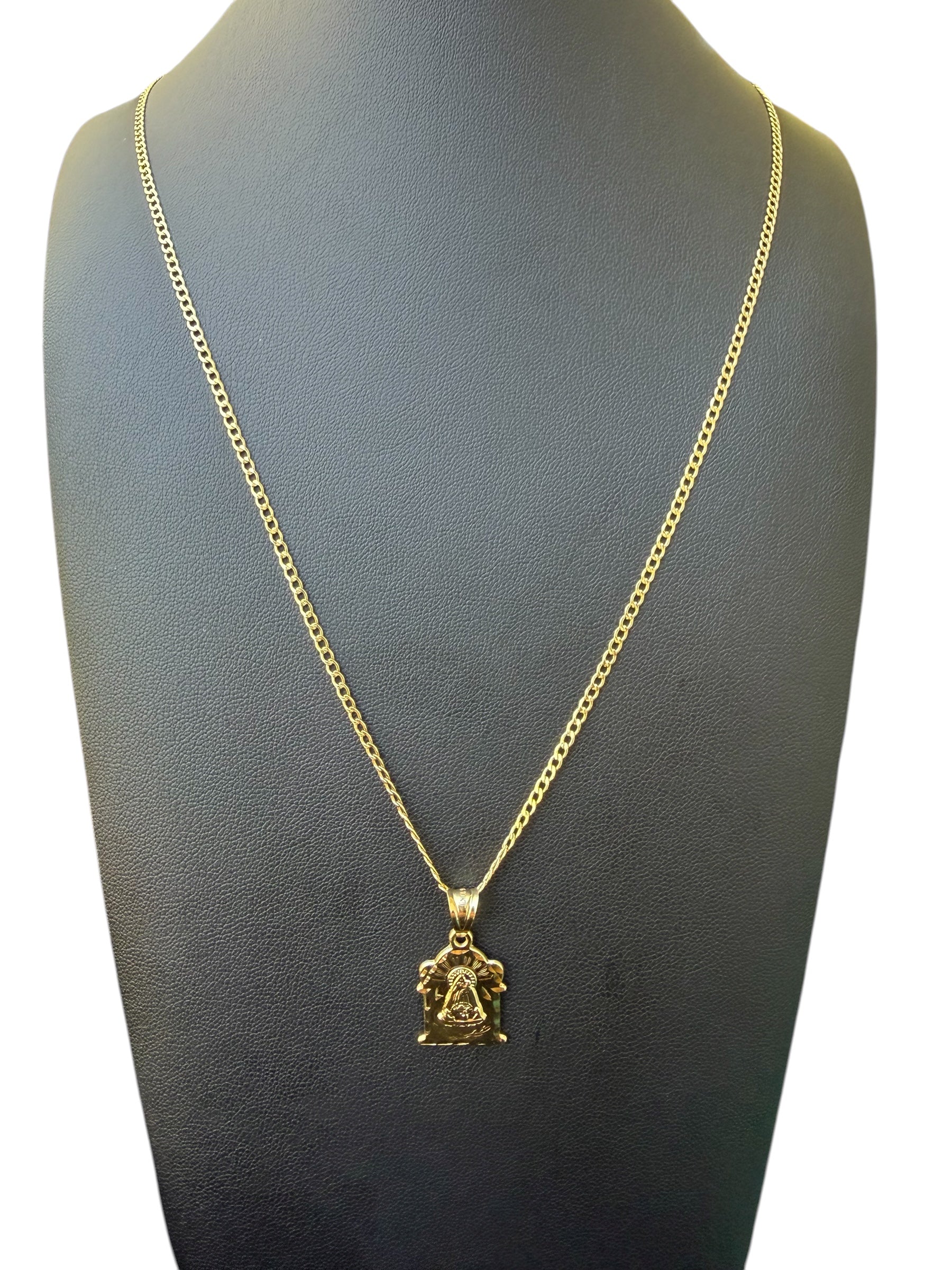 Cadena con Dije Caridad del Cobre Oro 10k