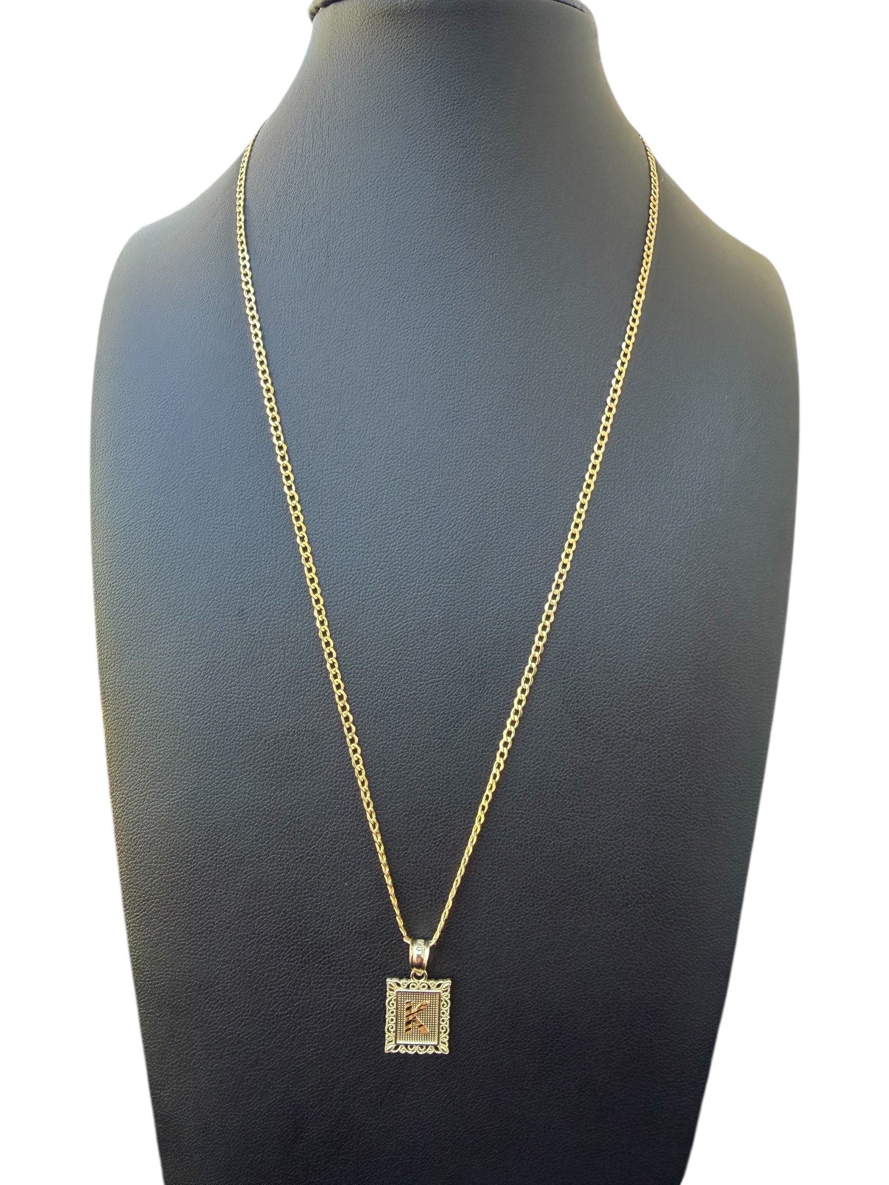 Cadena con dije de Inicial Letra K en Oro 10k