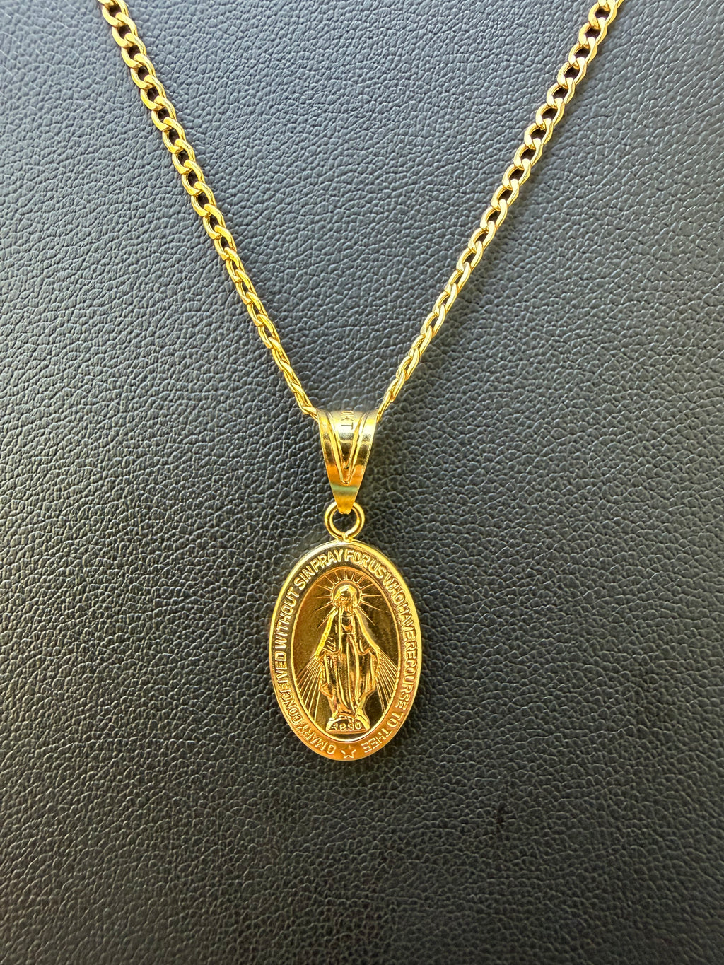 Cadena fina dije de “Virgen Milagrosa”Oro 10k