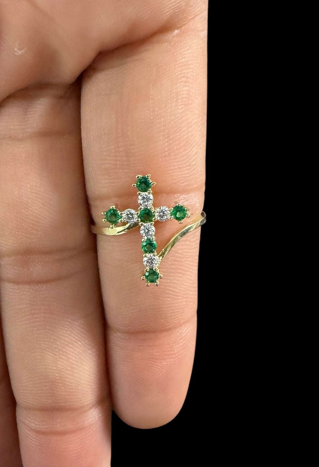 Anillo de Cruz en Oro 10k