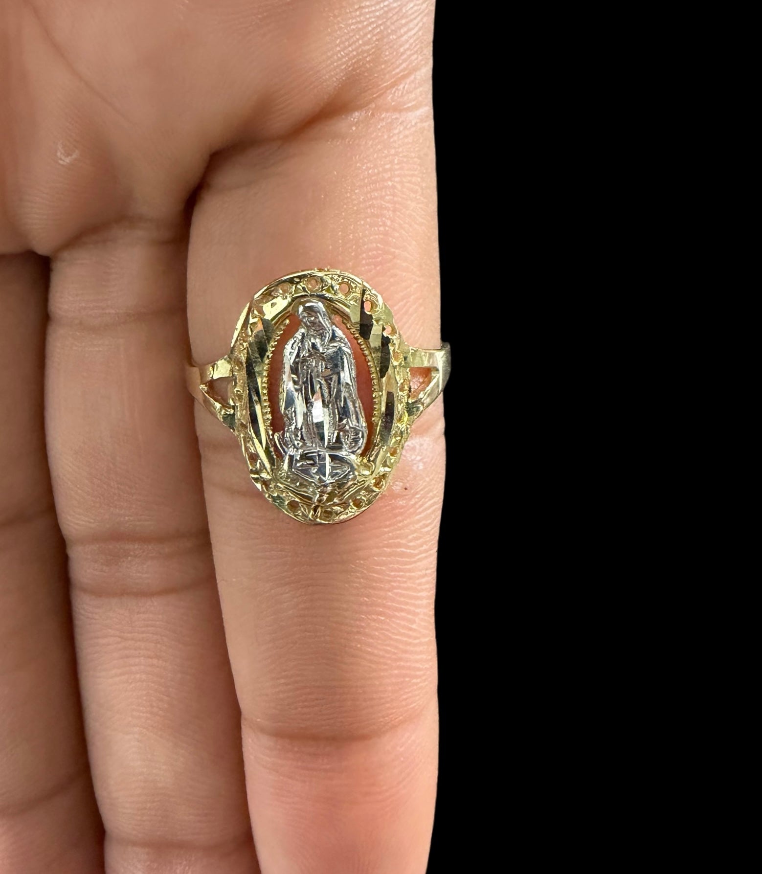 Anillo Virgen de Guadalupe en Oro 10k