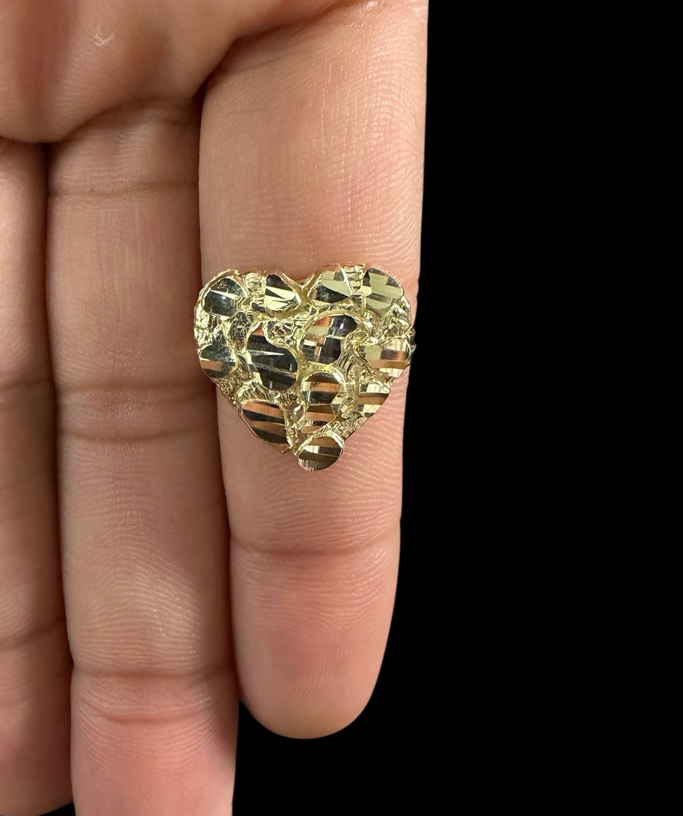Anillo Corazón Nugget en Oro 10k