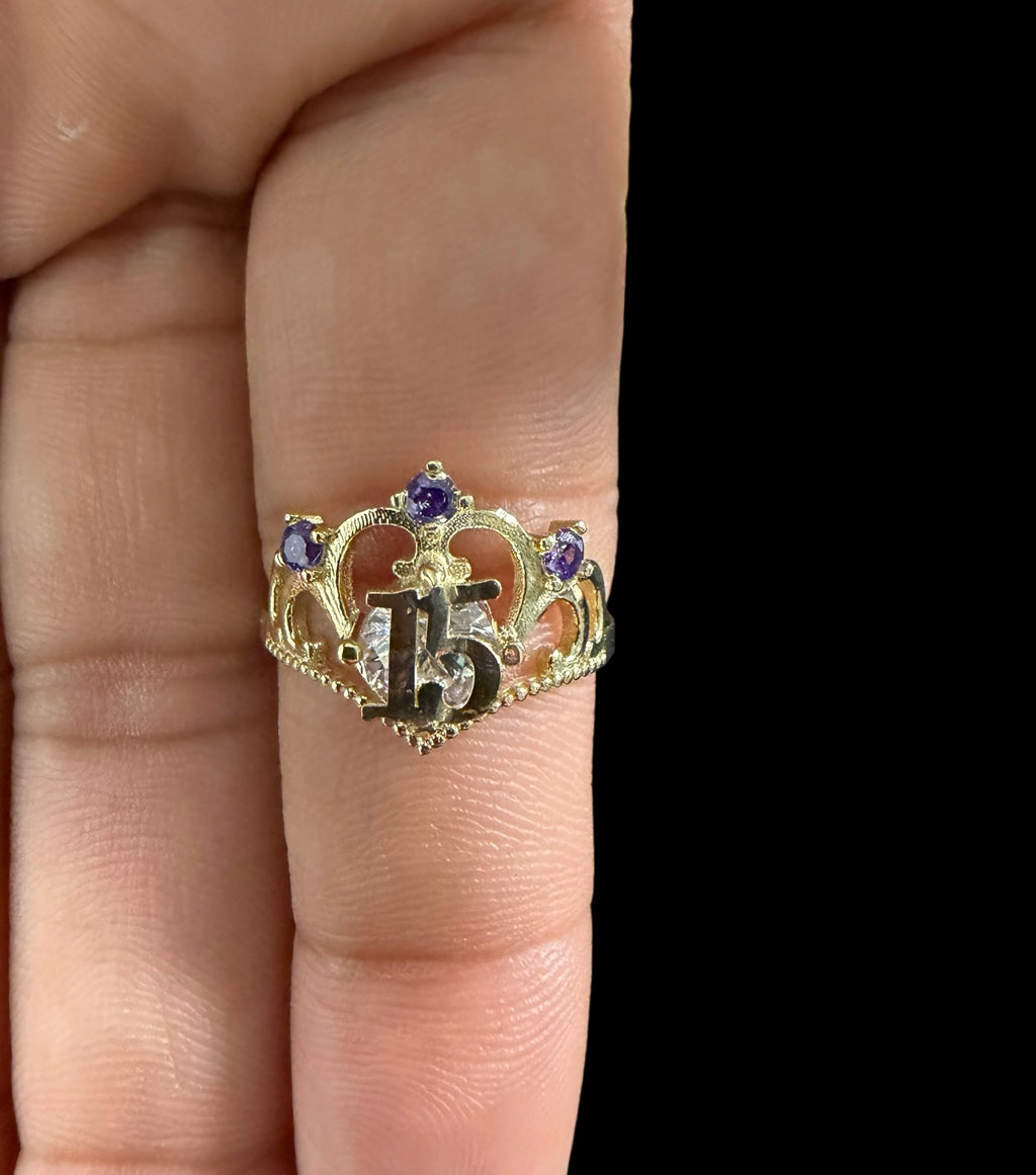 Anillo de 15 años en Oro 10k