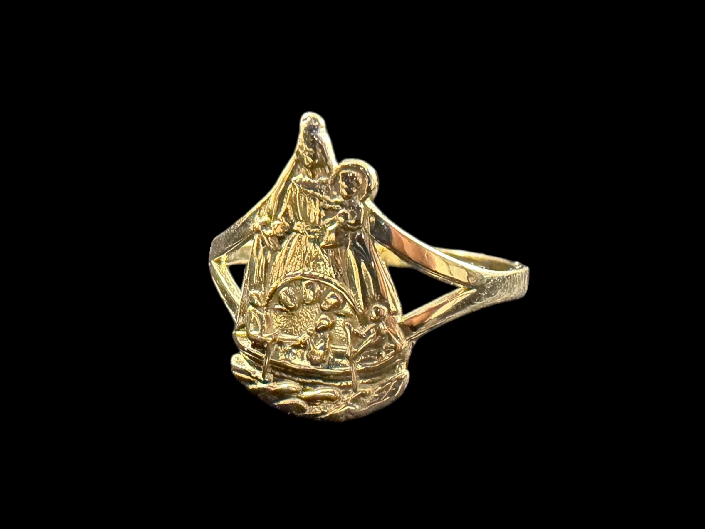 Anillo Virgen Caridad del Cobre Oro 10k